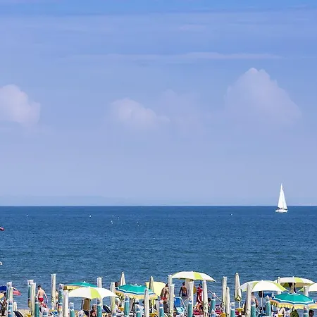 Residenza Turistica Alberghiera Blue Marine 3* Bibione